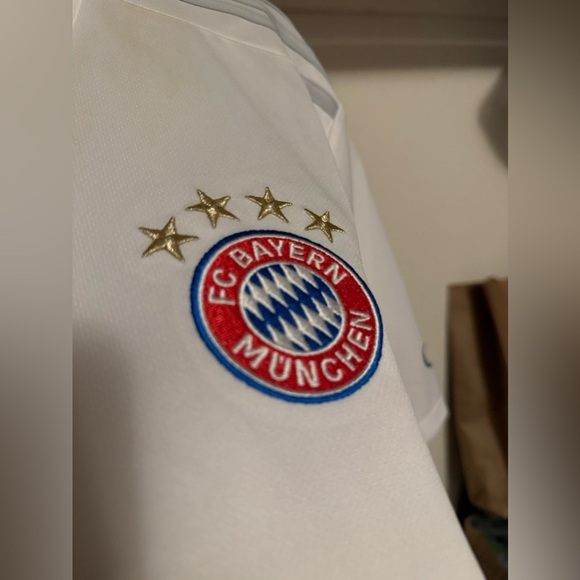 RARE 19/20 Fc Bayern Munich #9 Robert Lewandowski jersey AUTHENTIC - Picture 3 of 6